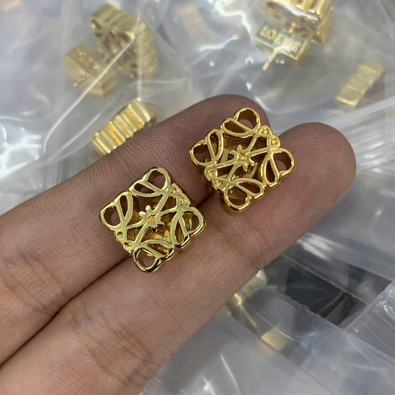 Loewe earring 12lyw18